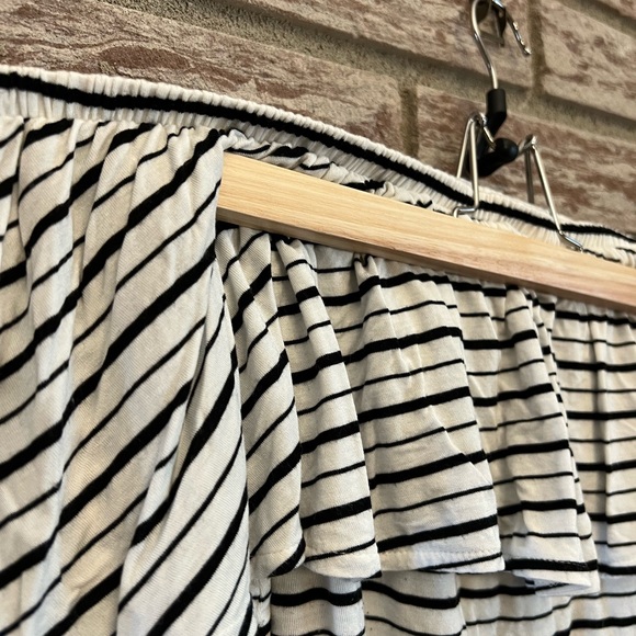 American Eagle Outfitters Striped Off the Shoulder Shirt - Picture 5 of 8